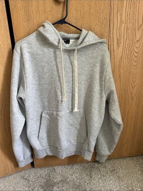 Women’s Light Gray Hoodie Sweatshirt - Casual Pullover